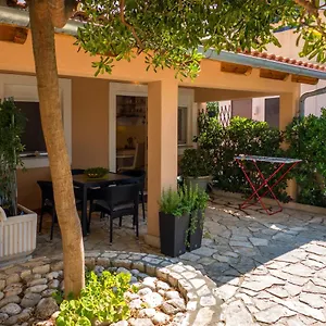 Appartamento Apartman Ana, Punat